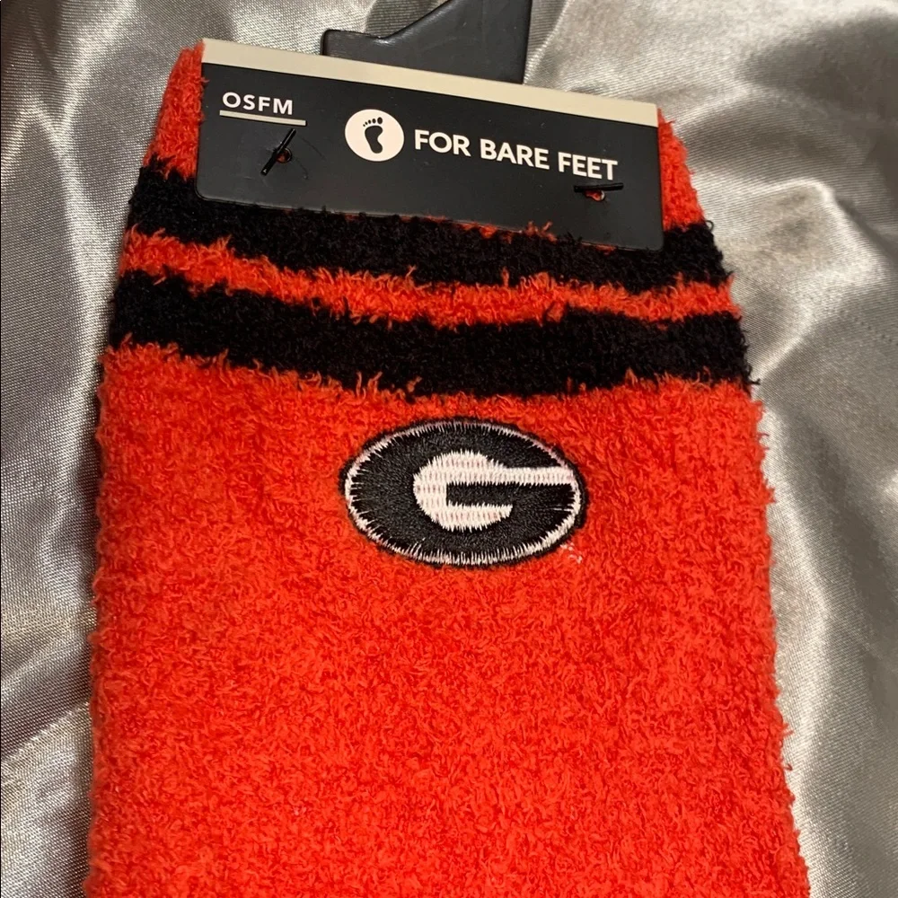 🌹For Bare Feet • Official University Georgia Unisex Red & Black Cozy Socks NWT